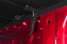 Load image into Gallery viewer, Tonno Pro 2019 GMC Sierra 1500 Fleets 6.6ft Bed Tonno Fold Tri-Fold Tonneau Cover