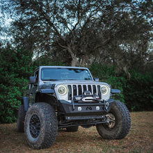 Load image into Gallery viewer, Oracle Jeep JL/Gladiator JT Oculus Bi-LED Projector Headlights - Amber/White Switchback